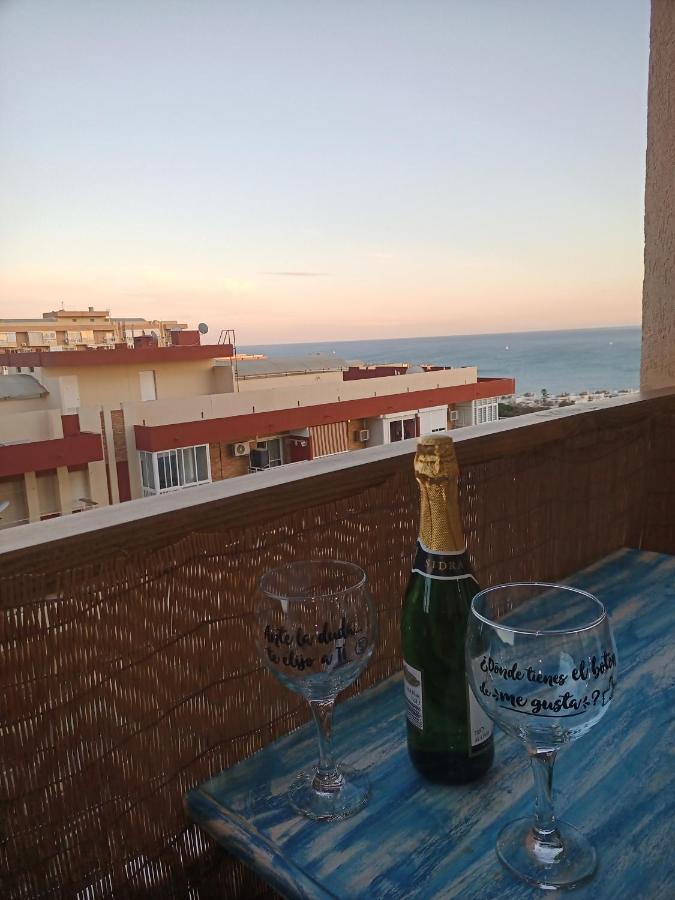 SWEET HOME BENALMADENA, Estudio con vistas al mar y excelente conexion wifi, Sea view con piscinas Exterior foto